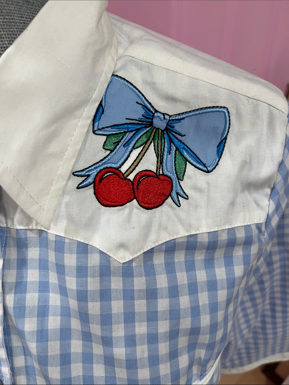 ๐ Cherry snap button blouse ๐ - Picture 4 of 6